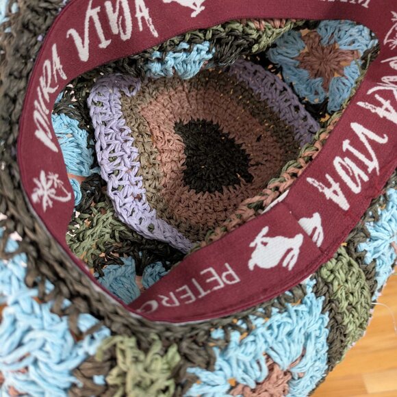 Fergie Granny Square Hand Crochet Toyo Straw Bucket Hat - Picture 4 of 4